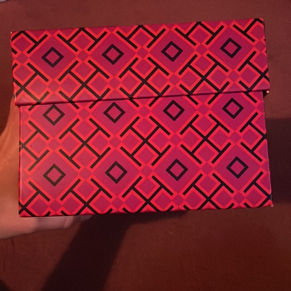 Tory Burch shoe box and bag - Picture 5 of 5